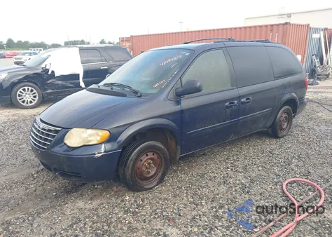 2005 Chrysler Town & Country Lx z USA, uszkodzony, nr VIN 2C4GP44R15R486504